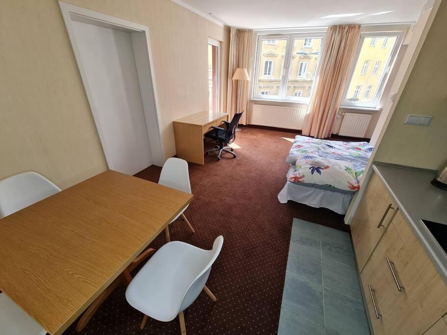 Apartament 10q - Z6 201 *